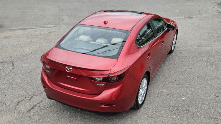 2014 Mazda 3 GT Sedan Skyactiv Technology