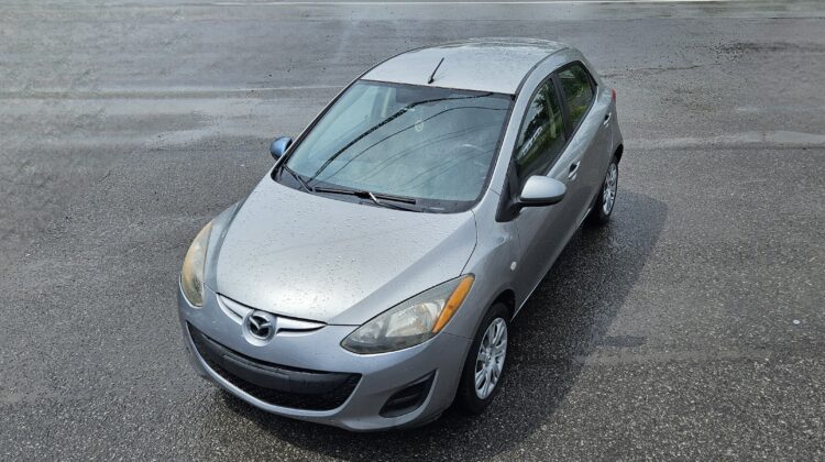 2011 Mazda 2 GX Hatchback