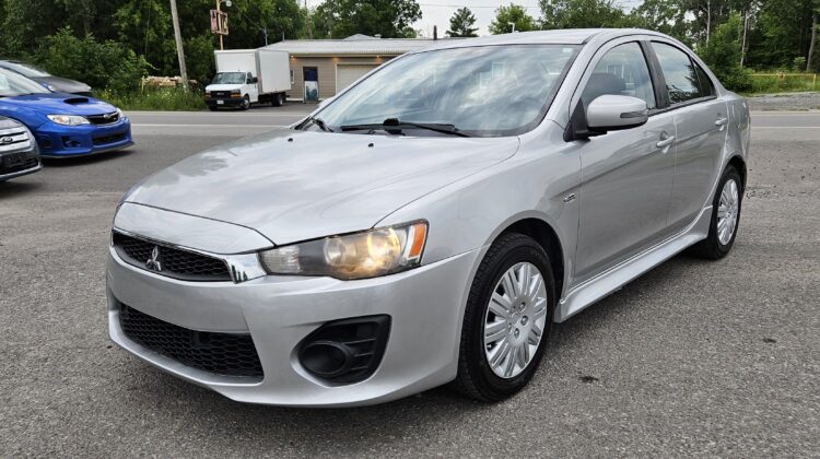 2016 Mitsubishi Lancer ES