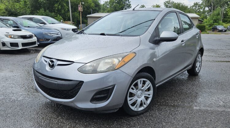 2011 Mazda 2 GX Hatchback