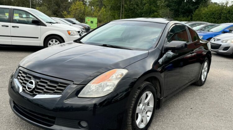 2008 Nissan Altima 2.5S  Coupe