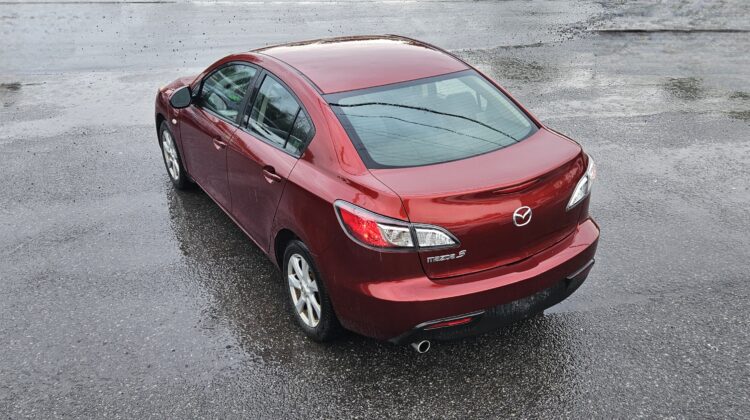 2010 Mazda 3 GX