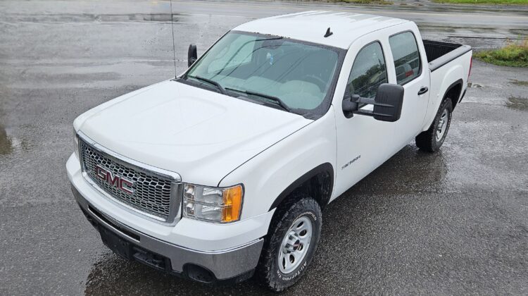 2011 GMC SIERRA 1500 Crew Cab Short Box