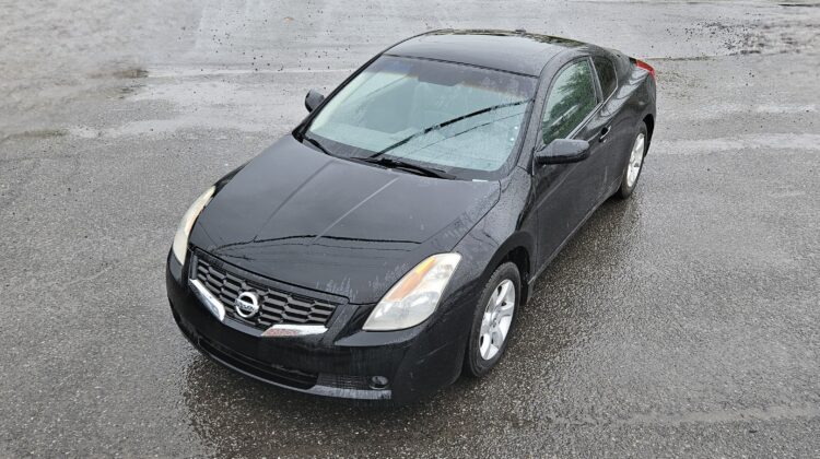 2008 Nissan Altima 2.5S  Coupe