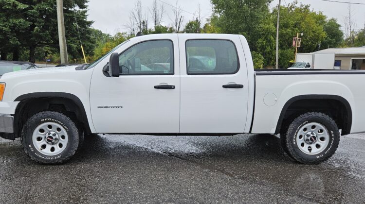 2011 GMC SIERRA 1500 Crew Cab Short Box