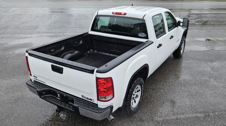 2011 GMC SIERRA 1500 Crew Cab Short Box