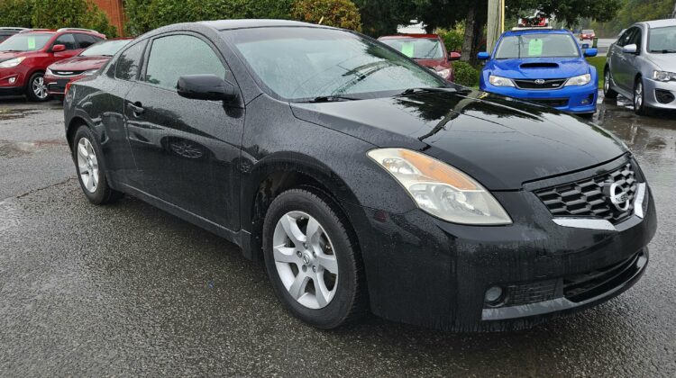 2008 Nissan Altima 2.5S  Coupe