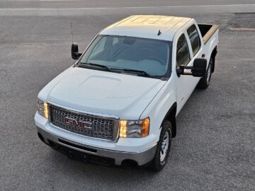 2011 GMC SIERRA 1500 Crew Cab Short Box