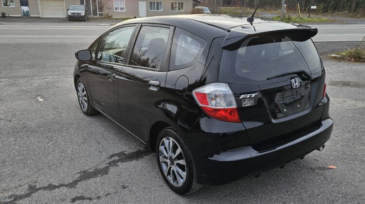 2013 Honda Fit Sport