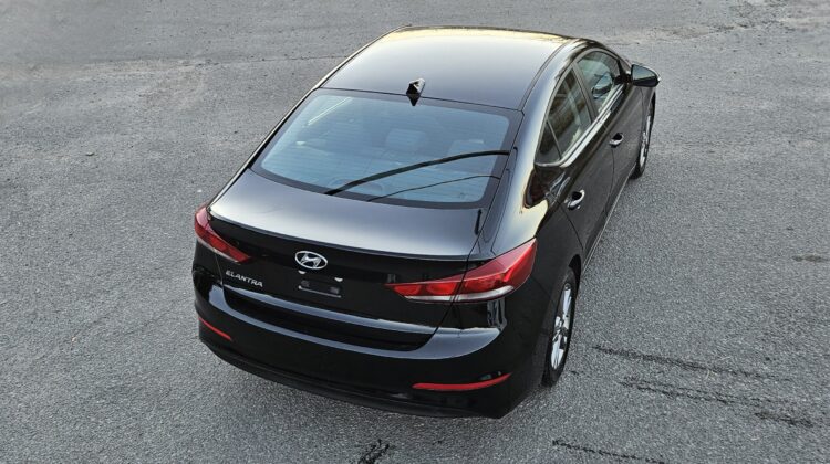 2018 Hyundai Elantra GL