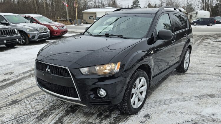 2013 Mitsubishi Outlander 4WD ES