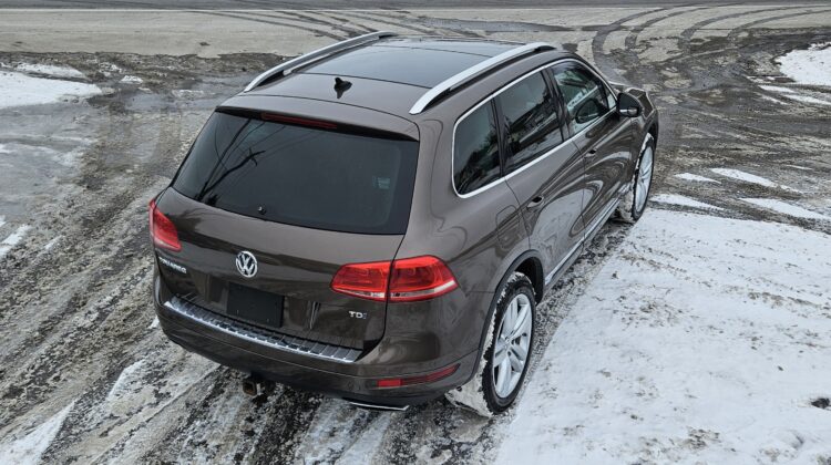 2013 Volkswagen Touareg TDI (Diesel)