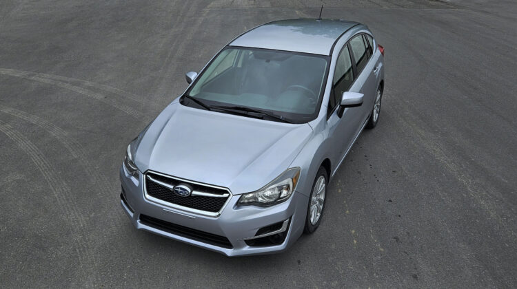 2015 Subaru Impreza 2.0i Hatchback Touring Pkg.