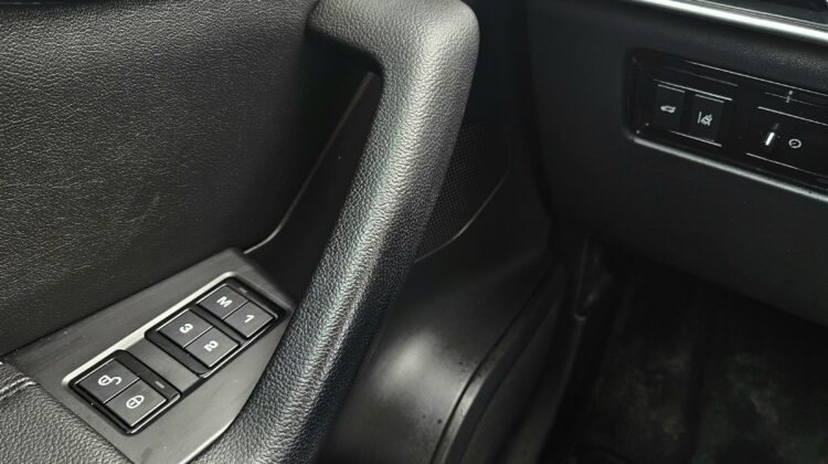 2018  Jaguar  F-Pace 20 Diesel AWD Premium