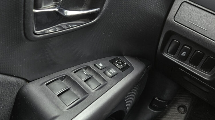 2012 Mitsubishi Outlander 4WD LS