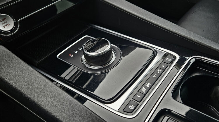 2018  Jaguar  F-Pace 20 Diesel AWD Premium