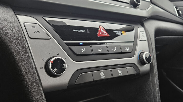 2017 Hyundai Elantra GL