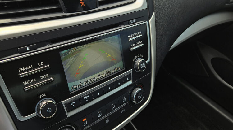 2016 Nissan Altima 2.5 SR