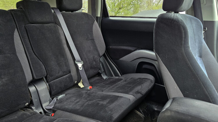 2012 Mitsubishi Outlander 4WD LS