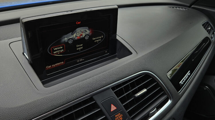 2018  AUDI Q3  2.0 TFSI Quattro Technik Tiptronic