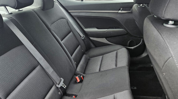 2017 Hyundai Elantra GL