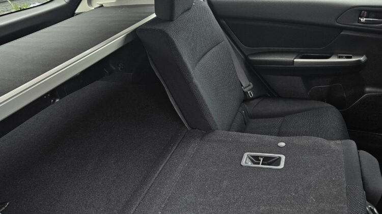 2015 Subaru Impreza 2.0i Hatchback Touring Pkg.