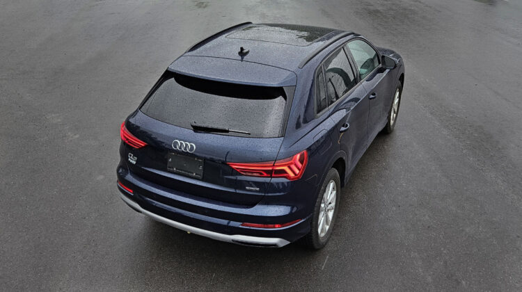 2020 AUDI Q3  45 TFSI Quattro Komfort Tiptronic
