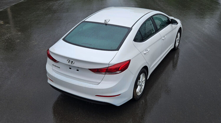 2017 Hyundai Elantra GL