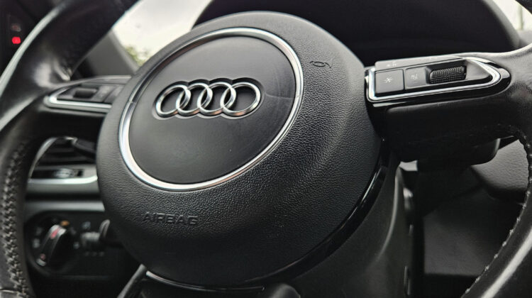 2018  AUDI Q3  2.0 TFSI Quattro Technik Tiptronic