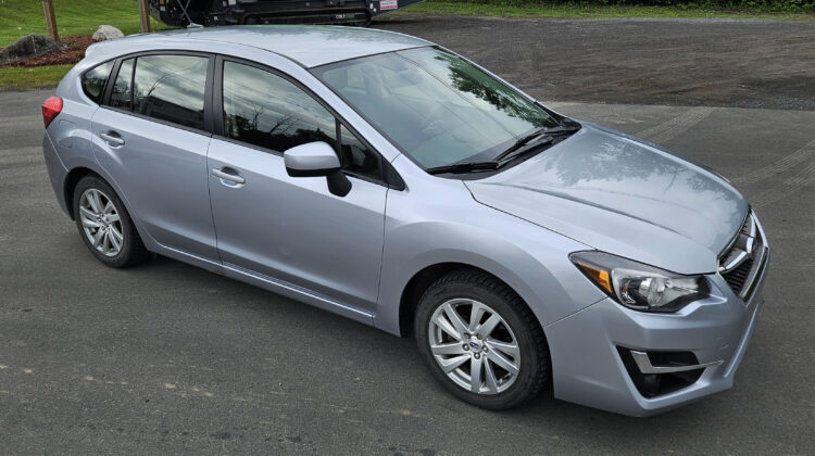 2015 Subaru Impreza 2.0i Hatchback Touring Pkg.