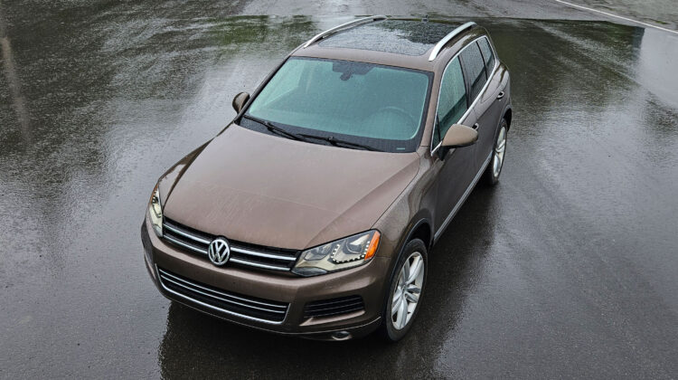 2013 Volkswagen Touareg TDI (Diesel)