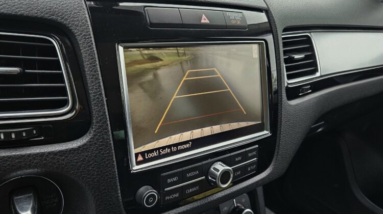 2013 Volkswagen Touareg TDI (Diesel)