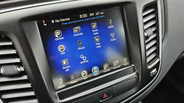 2016 Chrysler 200 Limited