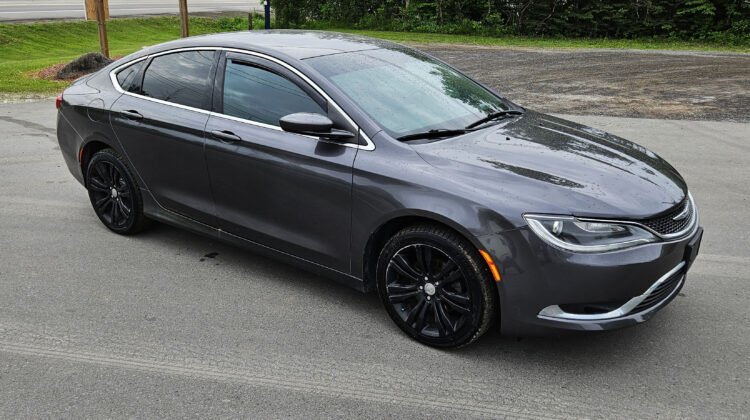 2016 Chrysler 200 Limited