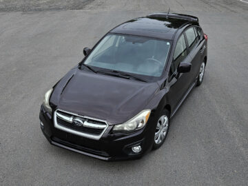 2012 Subaru Impreza 2.0i / Touring Pkg