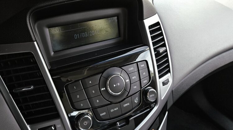 2011 Chevrolet Cruze LS