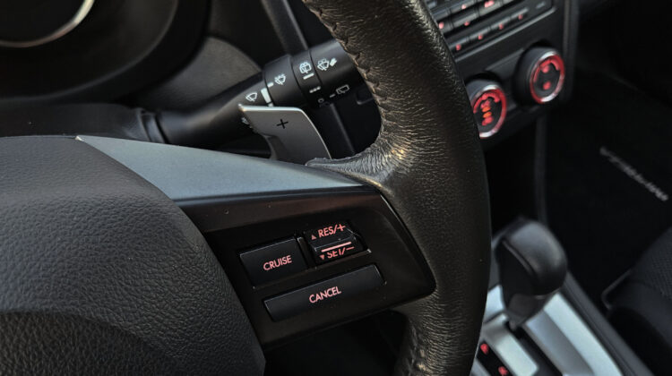 2012 Subaru Impreza 2.0i / Touring Pkg
