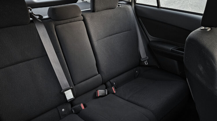 2012 Subaru Impreza 2.0i / Touring Pkg