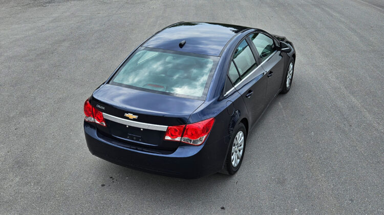 2011 Chevrolet Cruze LS