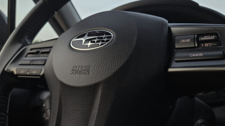 2012 Subaru Impreza 2.0i / Touring Pkg