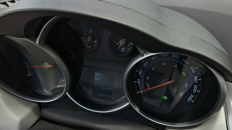 2011 Chevrolet Cruze LS