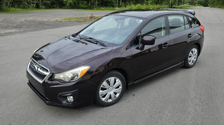 2012 Subaru Impreza 2.0i / Touring Pkg