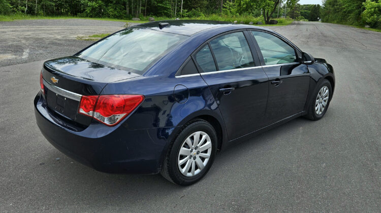 2011 Chevrolet Cruze LS