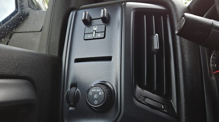 2016 GMC Sierra 1500 4WD Double Cab Standard 6.5 Box