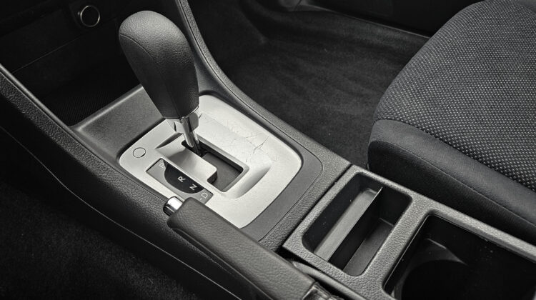 2015 Subaru Impreza 2.0i Touring Hatchback AWD