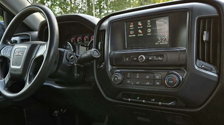 2016 GMC Sierra 1500 4WD Double Cab Standard 6.5 Box
