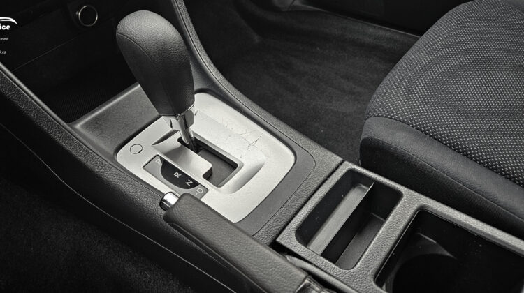 2015 Subaru Impreza 2.0i Touring Hatchback AWD