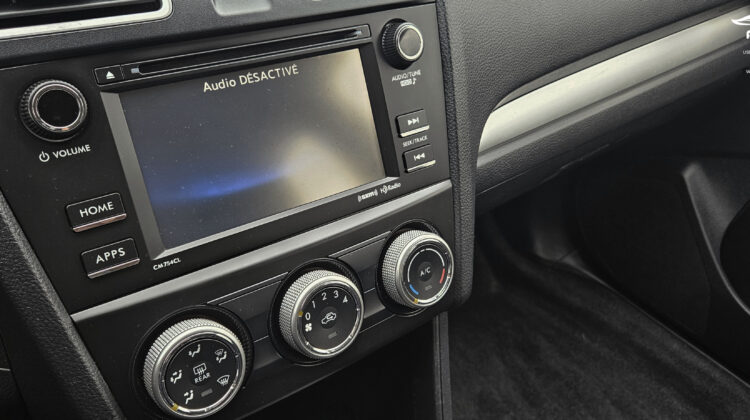 2015 Subaru Impreza 2.0i Touring Hatchback AWD