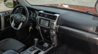 2016 Toyota 4Runner SR5 4WD (7 Passenger)