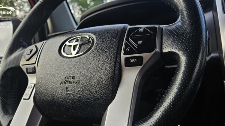 2016 Toyota 4Runner SR5 4WD (7 Passenger)